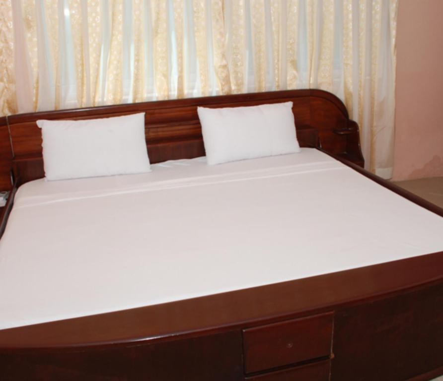 Hotel Obama Accra Room photo